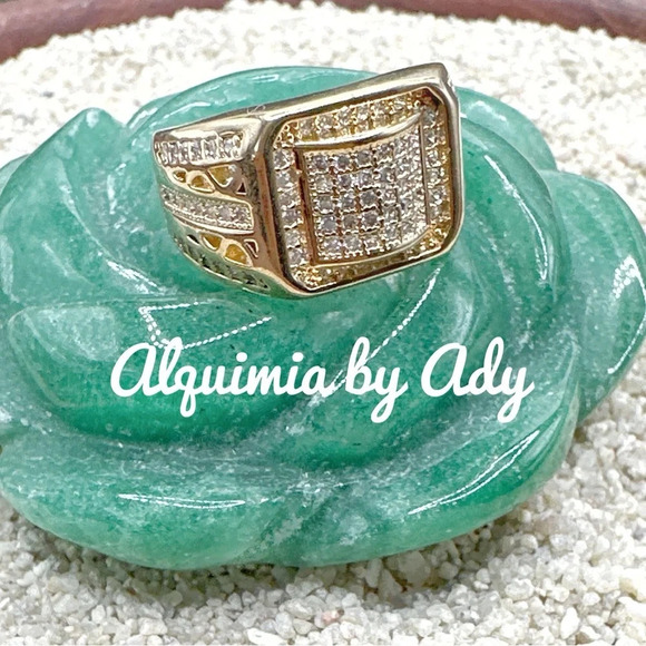 Lux gold diamond pave big chunky jewel Tone gem ring/ maxi/hip hop/ - Picture 2 of 8